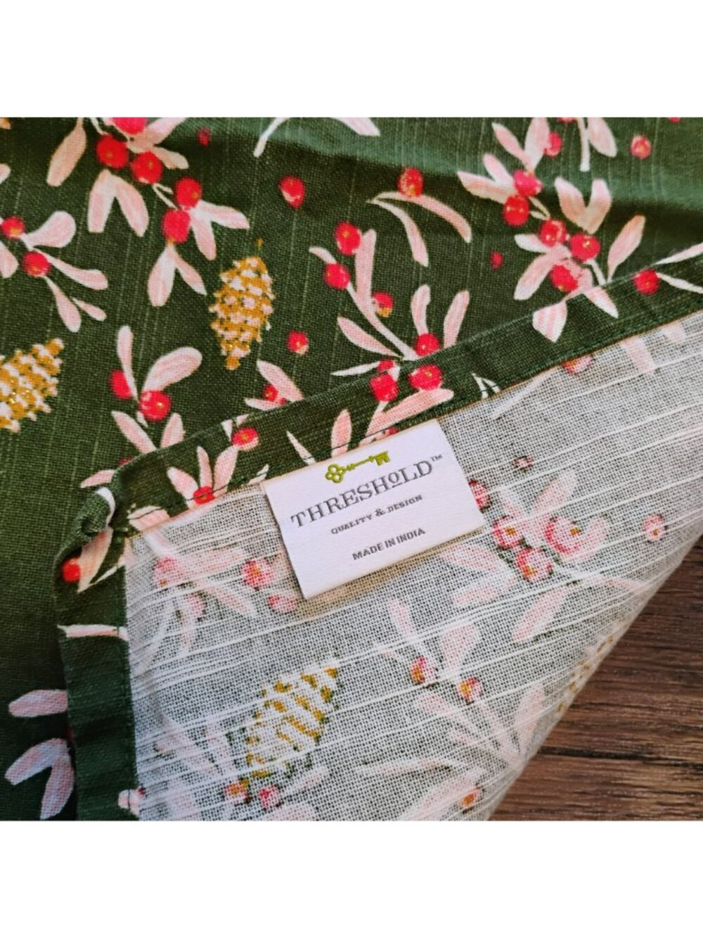 Threshold Holiday Green Cotton Kitchen Tea Towel, Red Berry Pinecone Print 27x18 - Picture 5 of 8